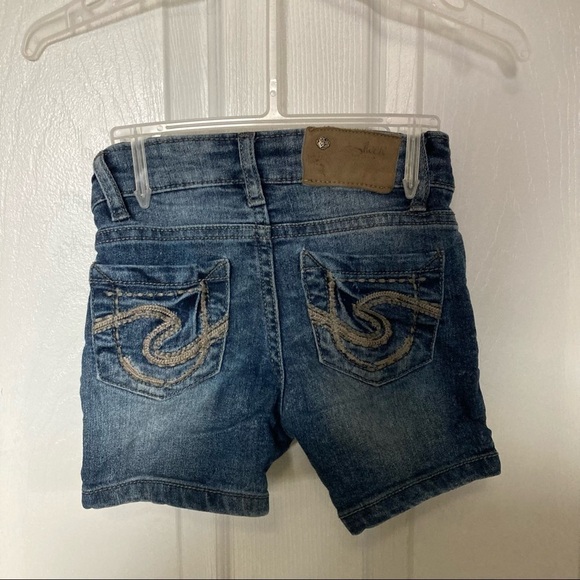 🦄Silver Jean Shorts - Picture 2 of 8